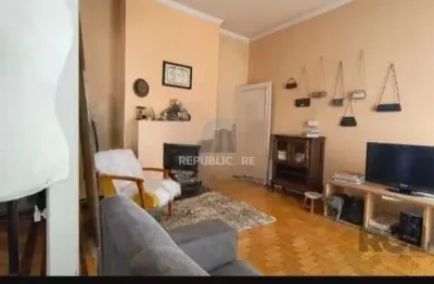 Apartamento à venda no bairro floresta, com 112 m² e 3 dormitórios/quartos.