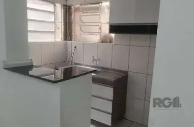 Apartamento com 1 dormitório à venda no bairro azenha, área de 28 m².