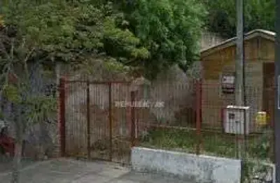 Terreno à venda no bairro azenha com área total de 435 m² - oportunidade!