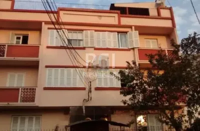 Apartamento à venda no bairro floresta com 75m² e 2 dormitórios/quartos disponíveis.