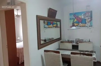 Apartamento à venda no bairro azenha com 53 m² e 2 dormitórios/quartos disponíveis.
