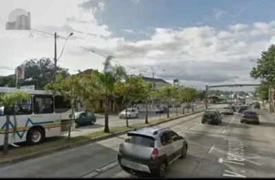 Terreno à venda no bairro teresópolis com área disponível para construção.