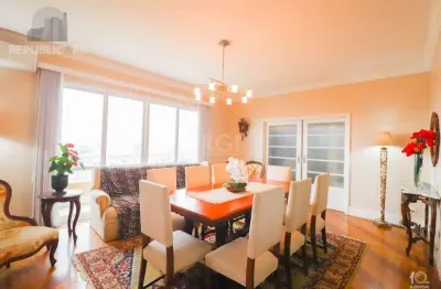 Apartamento à venda no bairro independência com 233 m² e 3 dormitórios/quartos.