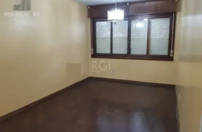 Apartamento à venda no bairro petrópolis com 3 dormitórios e 115 m² de área útil