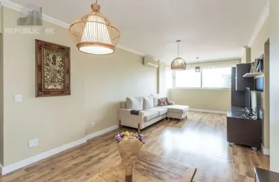 Apartamento à venda no bairro partenon com 102 m² e 3 dormitórios/quartos disponíveis.