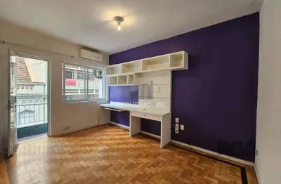 Apartamento à venda no centro histórico com 2 dormitórios/quartos e 73 m²