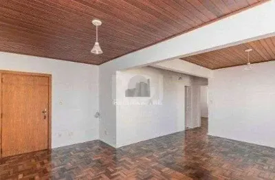 Apartamento à venda no bairro petrópolis, com 67 m² e 3 dormitórios/quartos disponíveis.