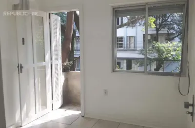 Apartamento à venda no centro histórico com 117 m² e 4 dormitórios/quartos disponíveis