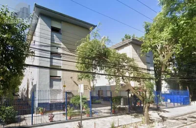 Apartamento à venda no menino deus com 50 m² e 2 dormitórios/quartos disponíveis.