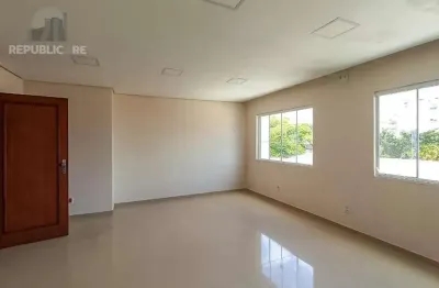 Apartamento à venda no bairro farroupilha com 64 m² e 2 dormitórios/quartos disponíveis.