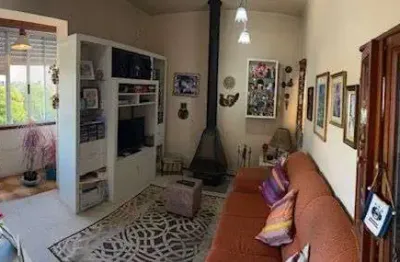 Apartamento à venda em petrópolis com 62m² e 2 dormitórios/quartos disponíveis.