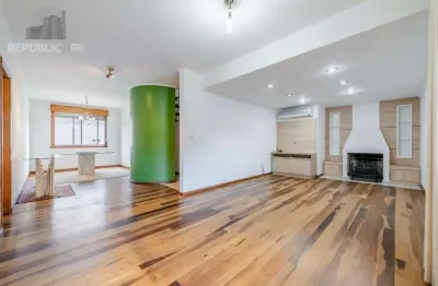 Apartamento cobertura à venda no bairro petrópolis com 278 m² e 3 dormitórios/quartos.