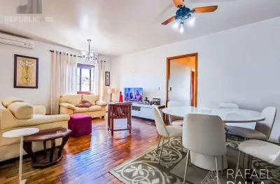 Apartamento à venda no bairro petrópolis com 115 m² e 3 dormitórios/quartos.