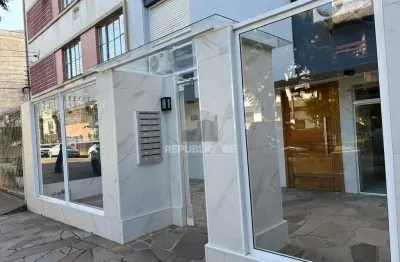 Apartamento à venda no bairro menino deus, 55 m² com 2 dormitórios/quartos.