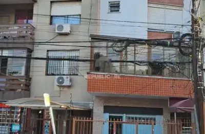 Cobertura à venda no bairro cidade baixa com 56m² e 1 dormitório/quartos