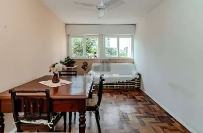 Apartamento à venda no bairro petrópolis com 68 m² e 3 dormitórios/quartos.
