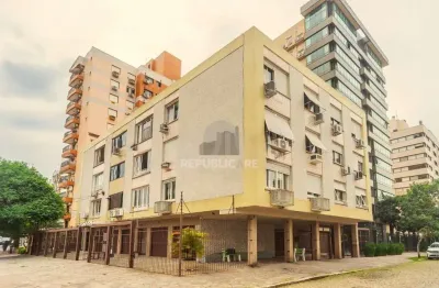 Apartamento à venda no menino deus com 80 m² e 3 dormitórios/quartos disponíveis