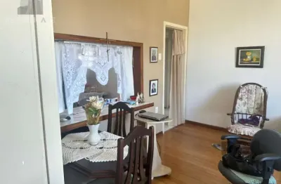 Apartamento à venda com 65m², 2 dormitórios no bairro floresta, oportunidade única!