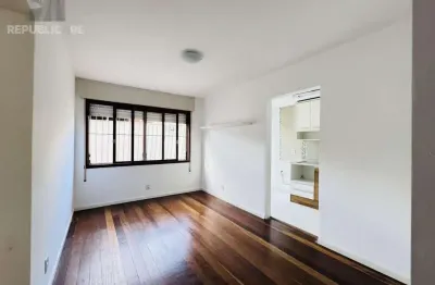 Apartamento à venda no bairro petrópolis com 41 m² e 1 dormitório/quarto disponíveis.