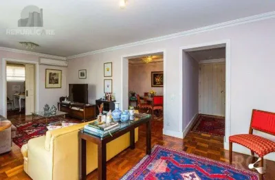 Apartamento à venda em moinhos de vento, 144 m² com 3 dormitórios/quartos disponíveis.