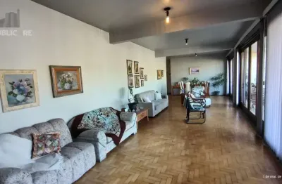 Apartamento à venda no bairro cavalhada com 250m² e 4 dormitórios/quartos disponíveis.