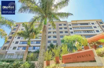 Apartamento à venda no bairro cavalhada com 104 m² e 3 dormitórios/quartos.