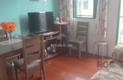 Apartamento à venda no bairro cavalhada com 36m² e 2 dormitórios/quartos.