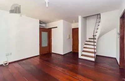 Cobertura à venda no bairro higienópolis com 125m² e 2 dormitórios/quartos disponíveis