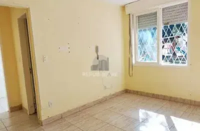 Apartamento à venda no bairro cavalhada com 37 m² e 1 dormitório/quarto disponível.