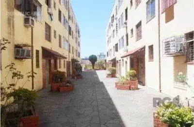 Apartamento à venda no bairro partenon com 62 m² e 2 dormitórios/quartos.