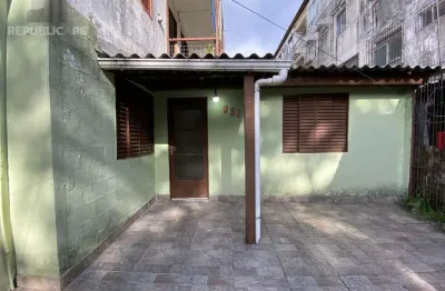 Apartamento à venda no bairro cavalhada com 53 m² e 2 dormitórios/quartos disponíveis.