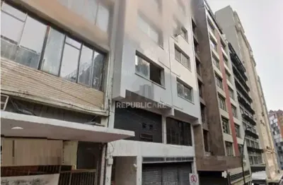 Cobertura à venda no centro histórico com 79 m² e 3 dormitórios/quartos.