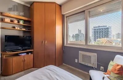 Apartamento à venda no bairro Rio Branco com 135 m² e 3 dormitórios/quartos.