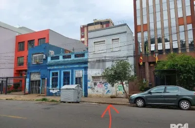 Edifício comercial à venda no centro histórico com 154 m² de área útil
