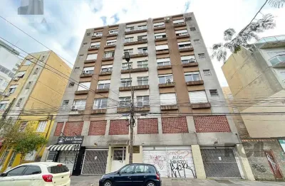 Apartamento à venda no centro histórico com 1 dormitório e 40 m² de área útil
