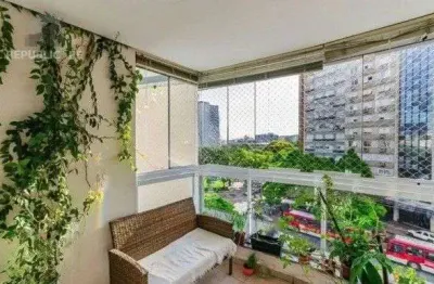 Apartamento à venda no centro histórico com 86 m² e 3 dormitórios. oportunidade!