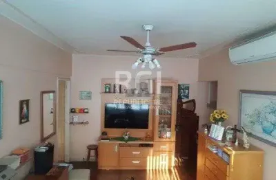 Apartamento em venda no centro histórico com 70 m² e 2 dormitórios/quartos disponíveis