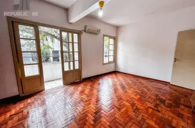 Apartamento à venda no bairro rio branco com 98 m² e 3 dormitórios/quartos disponíveis.