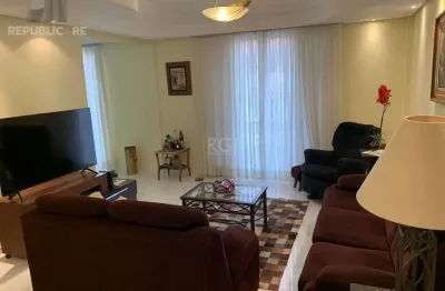 Apartamento à venda no bairro rio branco com 130m² e 3 dormitórios/quartos disponíveis.