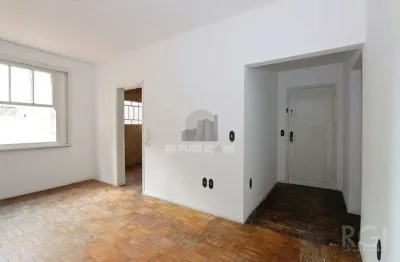 Apartamento à venda com 54 m² e 2 dormitórios no bairro rio branco.