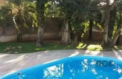 Apartamento à venda no bairro lomba do pinheiro com 38m² e 2 dormitórios/quartos.