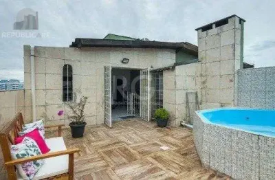 Cobertura à venda com 2 dormitórios no bairro cristal e 114 m² de área útil.