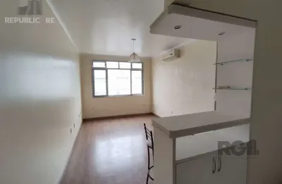 Apartamento à venda no bairro medianeira com 53 m² e 2 dormitórios/quartos.