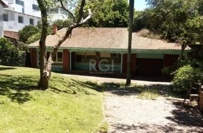 Casa residencial à venda no bairro teresópolis com 244 m² e 2 dormitórios.