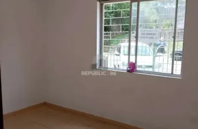Apartamento à venda no bairro rubem berta com 44m² e 2 dormitórios/quartos.