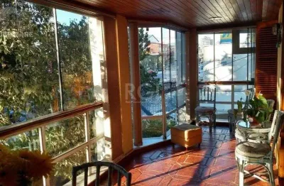 Apartamento à venda no bairro chácara das pedras com 154 m² e 3 dormitórios/quartos.