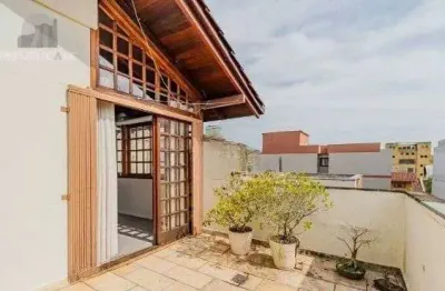 Cobertura à venda no bairro rio branco com 135m² e 2 dormitórios/quartos.