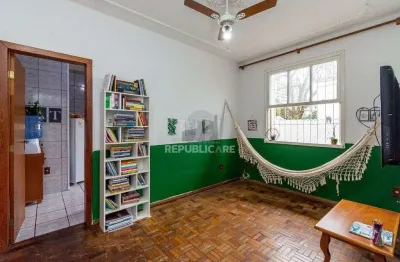 Apartamento à venda no bairro floresta, 66 m² com 2 dormitórios/quartos disponíveis.
