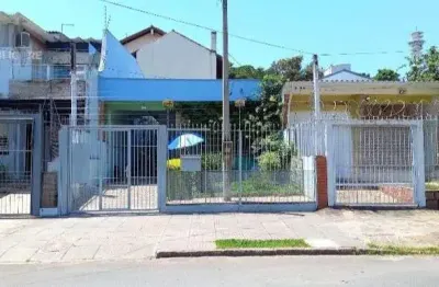Casa residencial à venda no bairro menino deus com 100m² e 2 dormitórios/quartos.