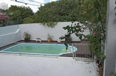 Casa residencial à venda no bairro teresópolis com 111 m² e 2 dormitórios/quartos.